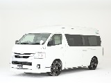 トヨタ ハイエースコミューター(1枚目)