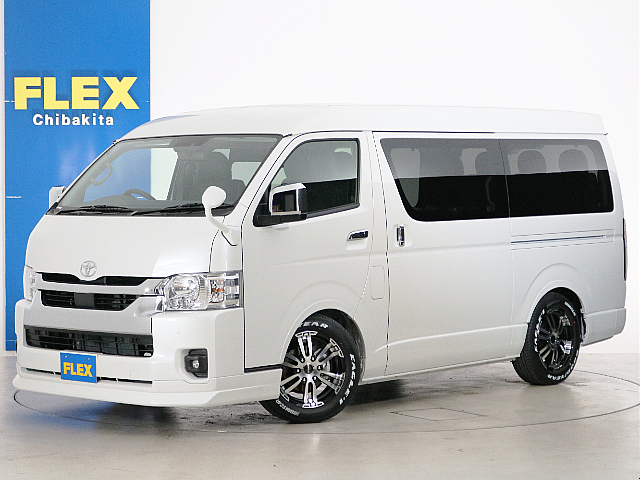 新車未登録　ハイエースワゴンＧＬ　ガソリン２ＷＤ　ＦＬＥＸオリジナル内装アレンジ【Ｒｅｌａｘｉｎｇ】！
