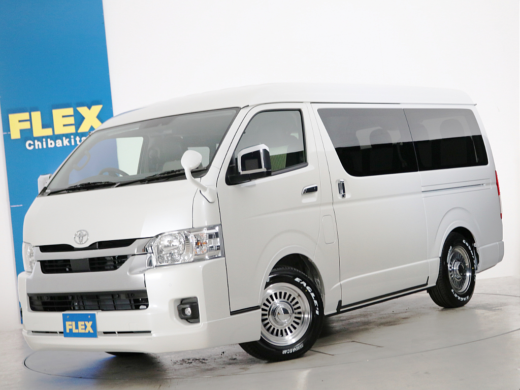新車未登録　ハイエースワゴンＧＬ　１０人乗り３ナンバー登録　ガソリン４ＷＤ　寒冷地仕様　スタンダードＰＫＧ！