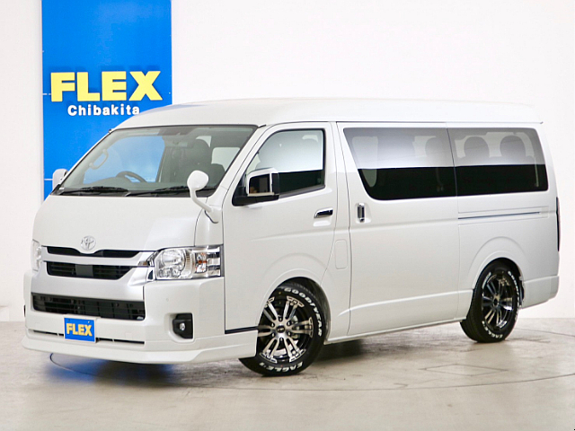 新車未登録　ハイエースワゴンＧＬ　ガソリン２ＷＤ　ＦＬＥＸオリジナル内装アレンジ【Ｖｅｒ１】！