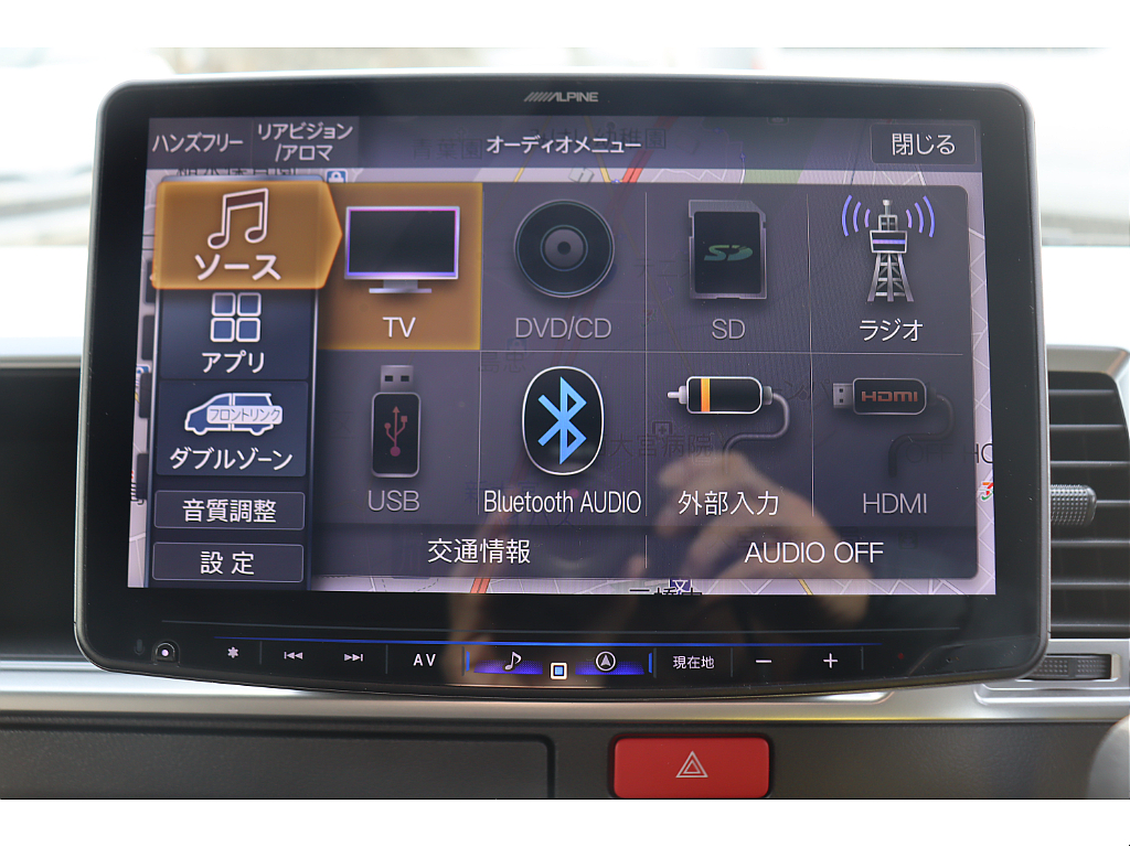 Bluetooth/ＤＶＤ再生/音楽録音も可能♪走行中の視聴も可能です♪