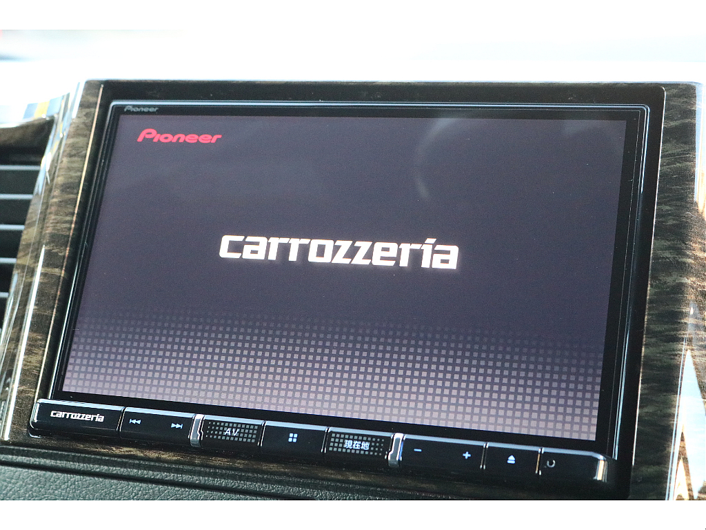 新品カロッツェリア製８インチSDナビTVをセット！（RL812）