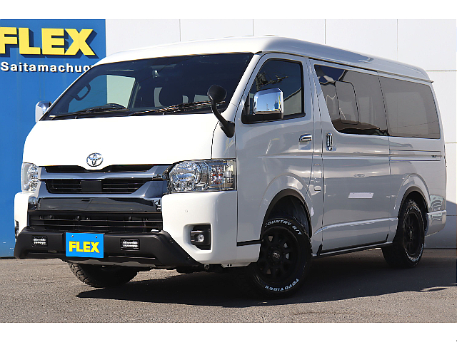 ハイエースＶスーパーＧＬ　ダークプライムⅡ　ワイド４WD入庫！