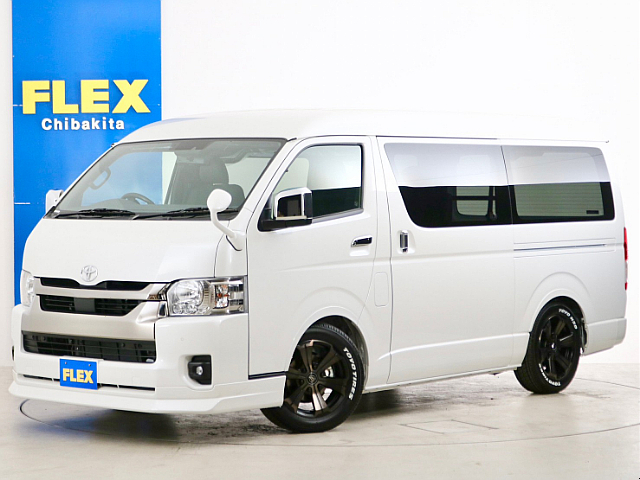新車未登録　ハイエースバン　ワイド　Ｓ－ＧＬ　ＤＰⅡ　ＤＴ２ＷＤ　ライトカスタムＰＫＧ！