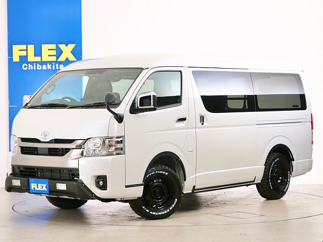 新車未登録　ハイエースバン　ワイド　Ｓ－ＧＬ　ＤＰⅡ　ガソリン４ＷＤ　ワイルドカスタムＰＫＧ！