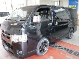 新車ハイエースＶダークプライムⅡ２０００ガソリンＶｅｒ４シートアレンジ施工済み！！パイオニアナビＥＴＣ２．０リア全面床張り施工済み！！