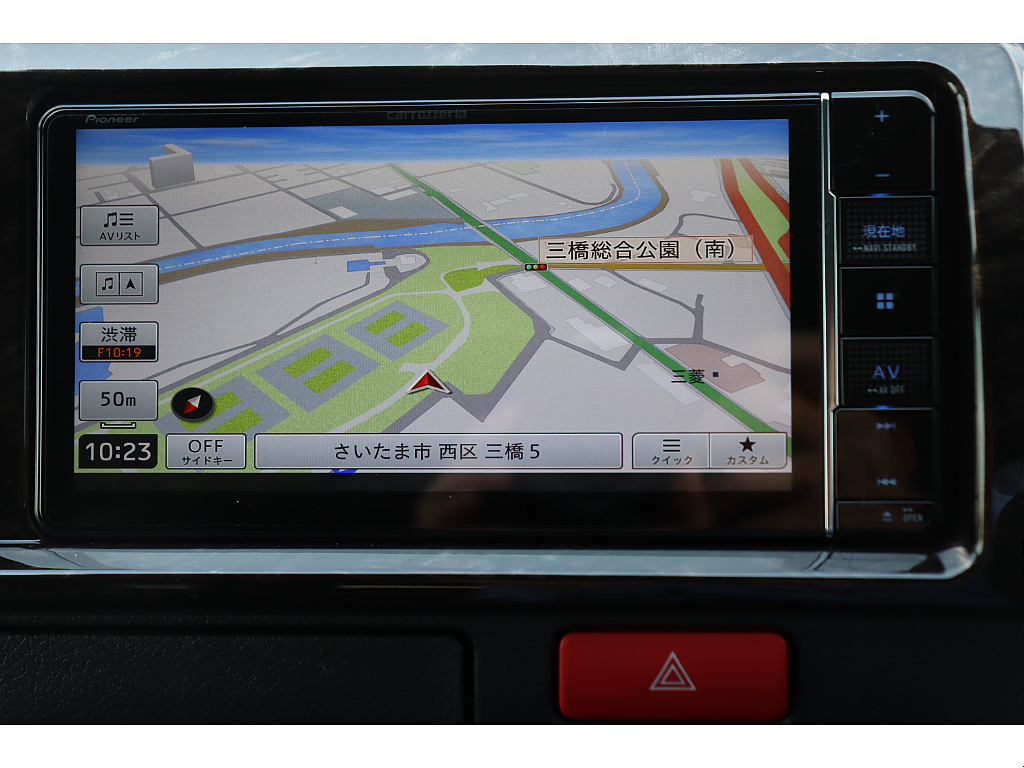 フルセグナビ！Bluetooth/ＤＶＤ再生/音楽録音も可能♪走行中視聴も可能です♪