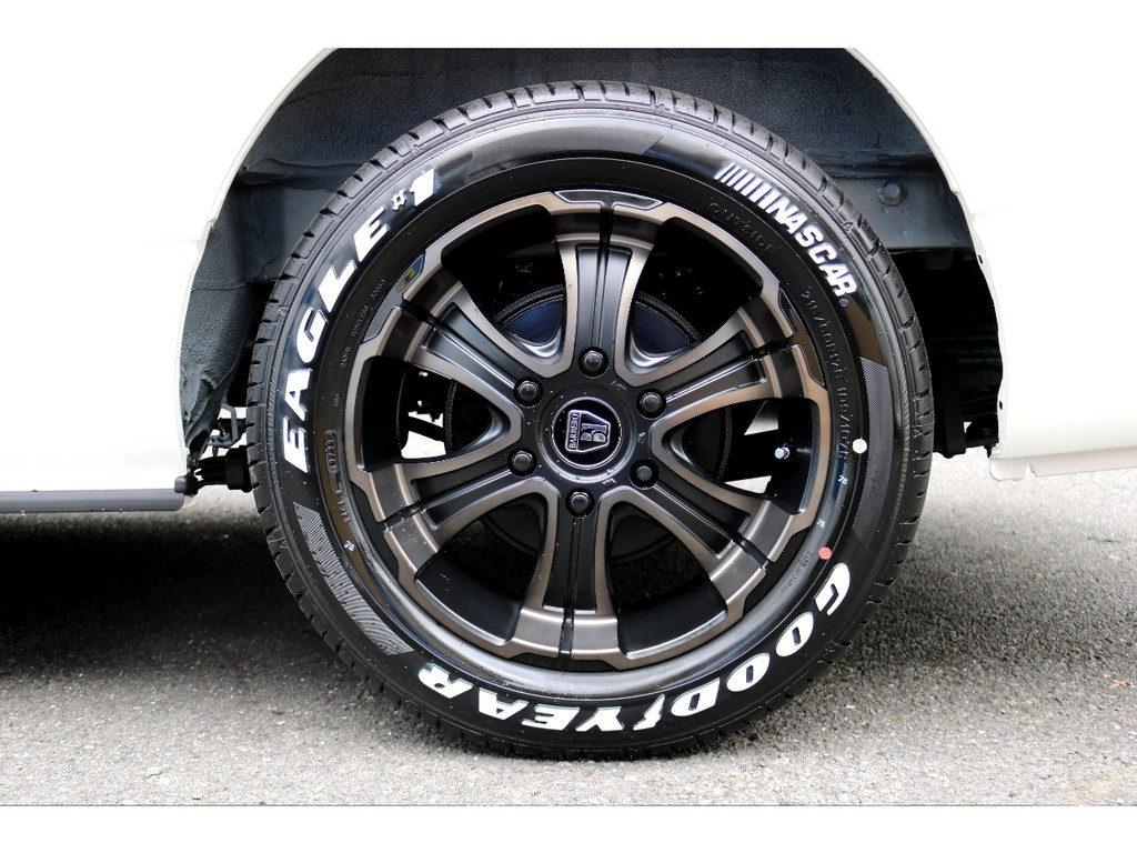 FLEXバルベロ17インチアルミ！GOODYEAR タイヤ