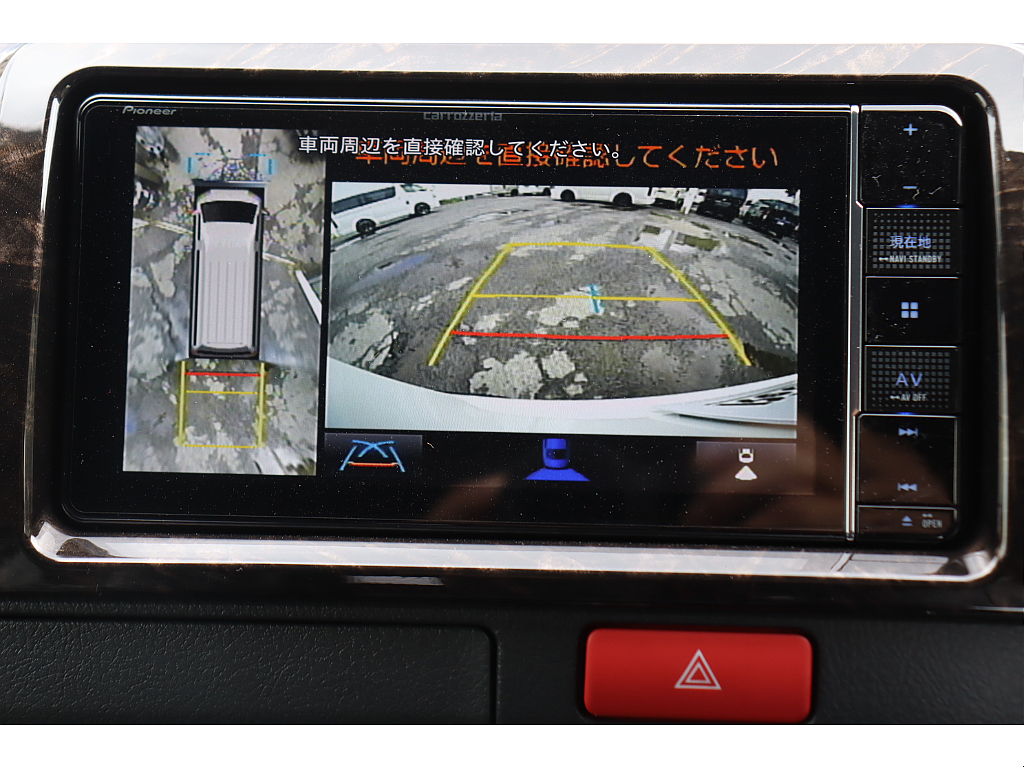 360度車両周辺が確認可能なパノラミックビューモニター装着済み♪