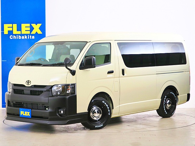 新車　ハイエースワゴンＧＬ　ガソリン２ＷＤ　スタンダードＰＫＧ！