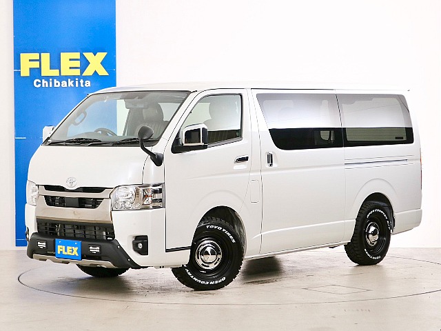 新車　ハイエースバン　Ｓ－ＧＬ　ＤＰⅡ　ＤＴ２ＷＤ　ライトカスタムＰＫＧ！