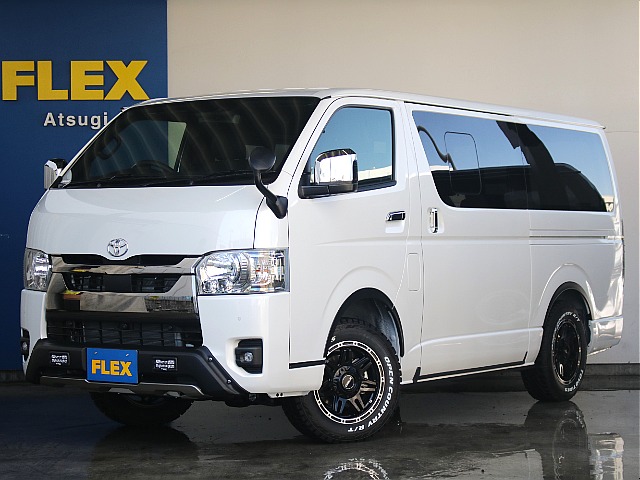 ハイエースバン　S-GL　ダークプライムⅡ　ディーゼル4WD　オフロードパッケージ！