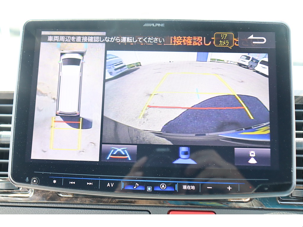 360度車両周辺が確認可能なパノラミックビューモニター装着済み♪