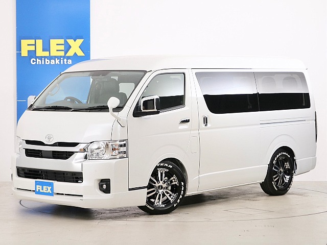 新車　ハイエースワゴンＧＬ　ガソリン２ＷＤ　床張りスタンダードＰＫＧ！