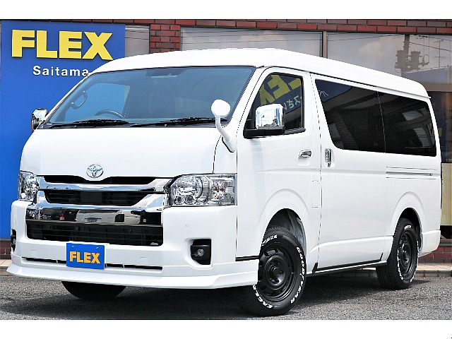 新車ダークプライムⅡワイドＶガソリン４ＷＤ！フローリングパッケージが完成です☆