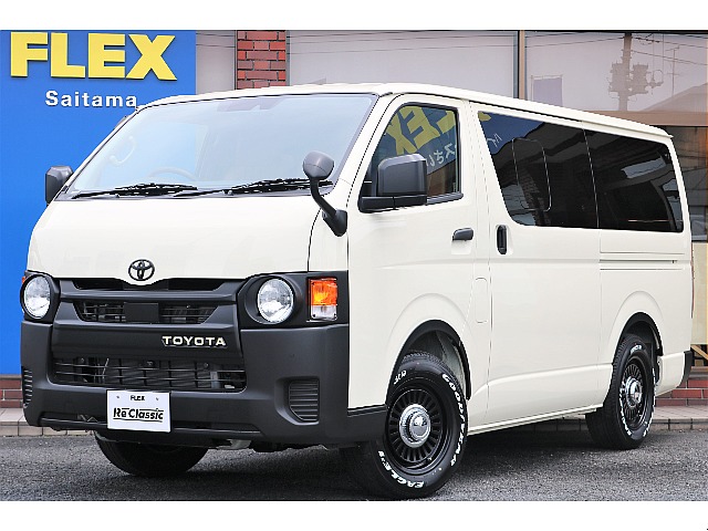 新車ハイエースＤＸガソリン２ＷＤ！クラシックテイストな１台が完成致しました☆