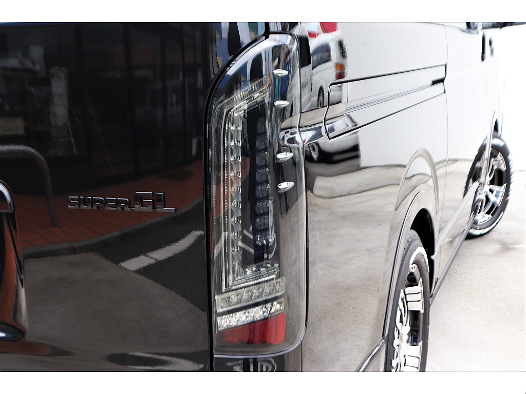 トヨタ ハイエースバン 2.8 スーパーGL ダークプライムII ロングボディ ディーゼルターボ 4WD（価格:479.8万円, 群馬県,  物件番号:28361195） 詳細｜中古車情報・価格【MOTA】