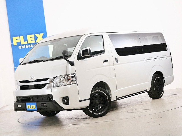 新車　ハイエースワゴンＧＬ　１０人乗り３ナンバー登録　ガソリン４ＷＤ　寒冷地仕様　ＦＬＥＸオリジナル内装アレンジ【Ｒｅｌａｘｉｎｇ】！