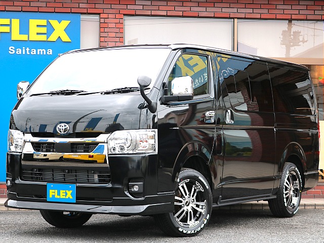 新車ダークプライムⅡディーゼル４ＷＤ！フローリングパッケージが完成致しました☆