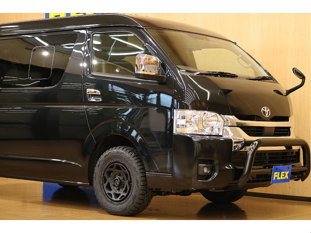 トヨタ ハイエース 2.7 GL ロング ミドルルーフ 4WD（価格:515.8万円