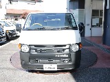 新車ハイエースＶ８ナンバーキャンピングかーＷ００ｄ　Ｖｉｌｌａｇｅ入庫！！コンパクトなボディーにキャンピングカーとしての必要最低限の機能を詰め込んだ１台！！