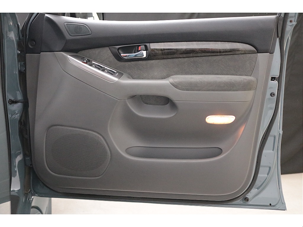 トヨタ ランドクルーザープラド(44枚目)