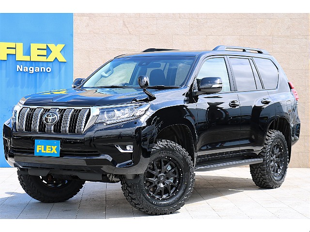 新車ランドクルーザー150プラド TXグレード ディーゼル車 5人乗り/サンルーフ/クリアランスソナー/2インチリフトアップ/アルミホイール/カロッツェリア製ナビ/ETC【全国陸送納車可能】