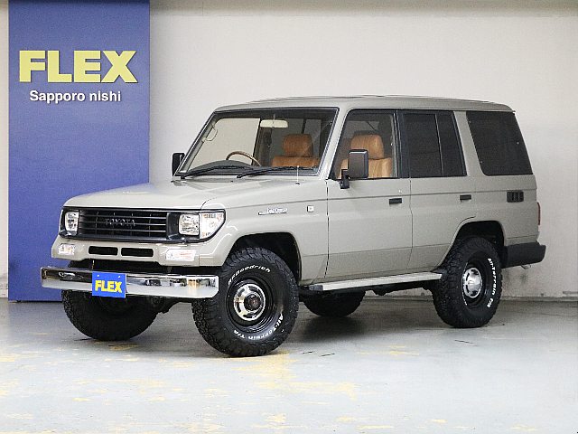 AH1686L_640.jpg