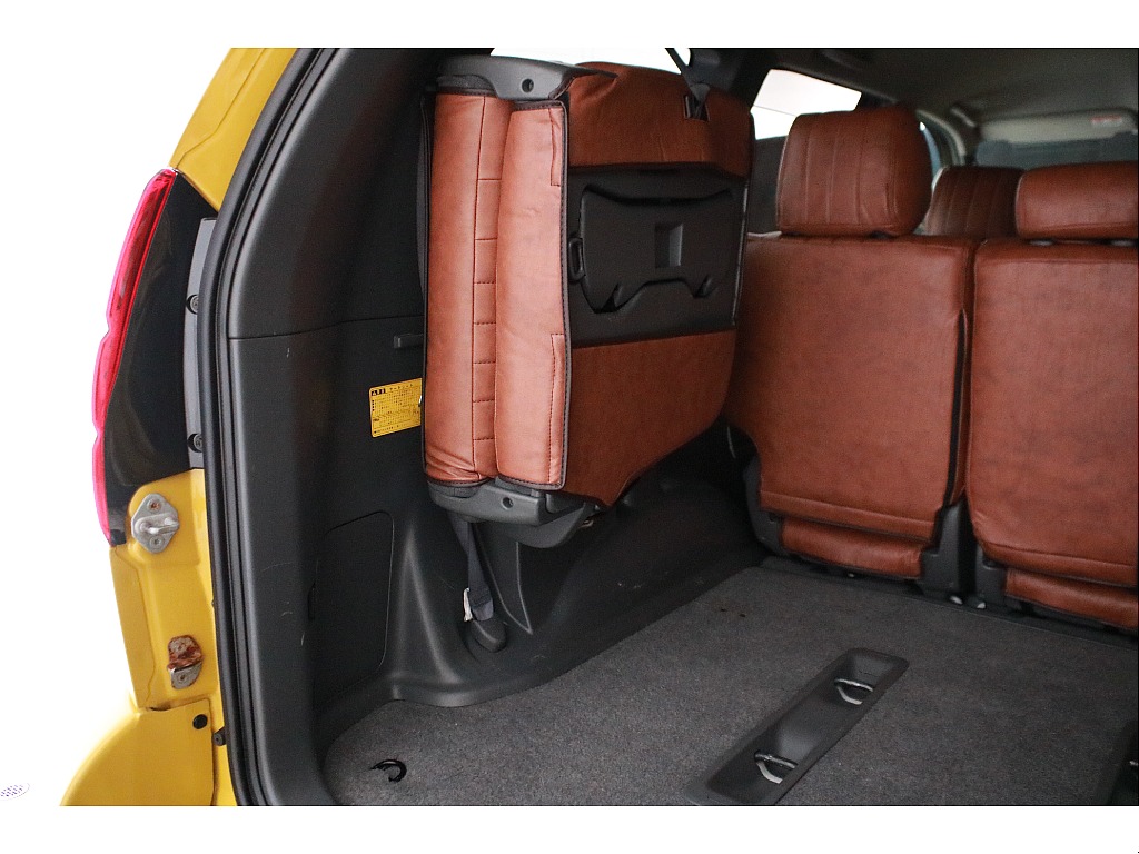 ラゲッジスペース左！