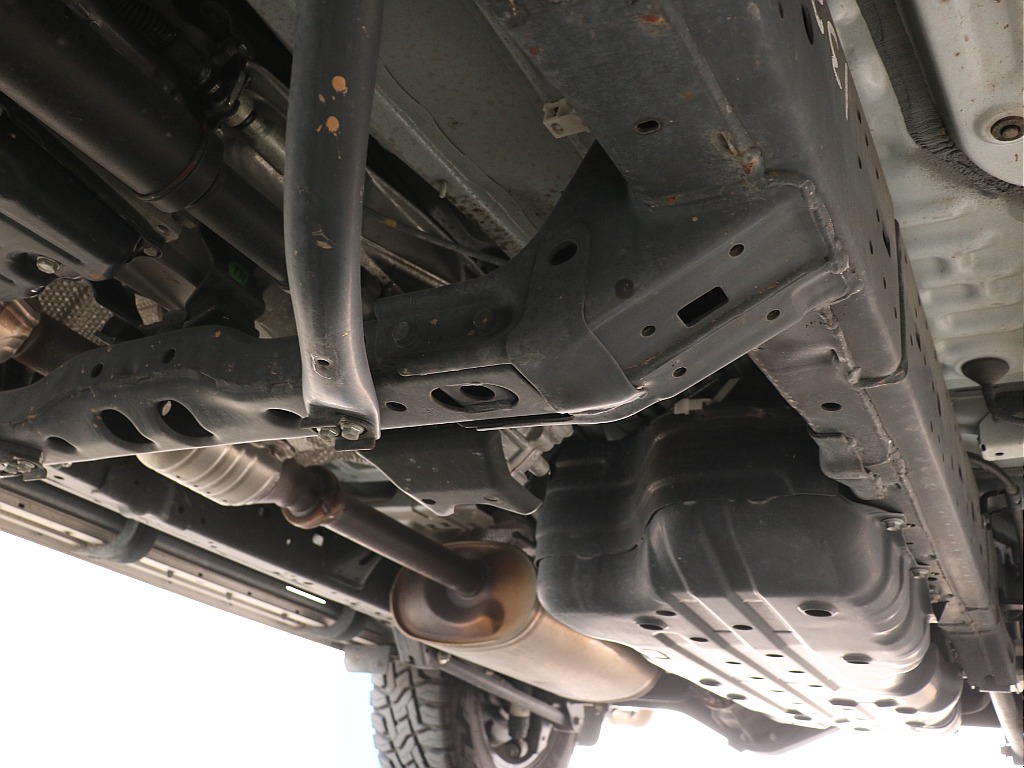 シャーシはご覧の通り！