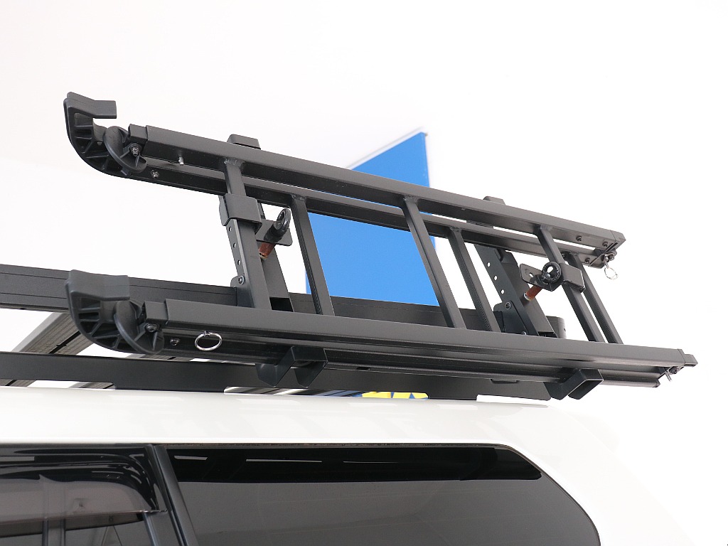 トヨタ ランドクルーザープラド(28枚目)