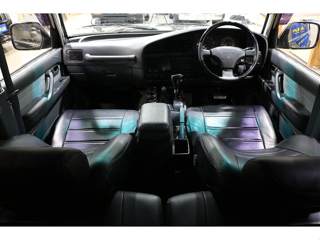 トヨタ ランドクルーザー80 4.5VXリミテッド 4WD ブラックオールP リフトアップ 栃木県の詳細画像 その3