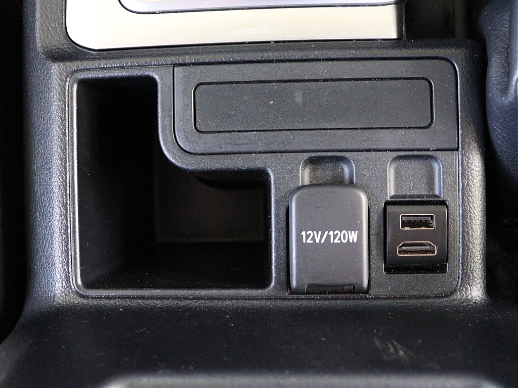 USBポート完備！