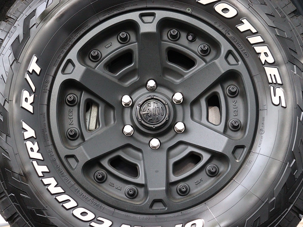 MGマーテルギア17インチAW