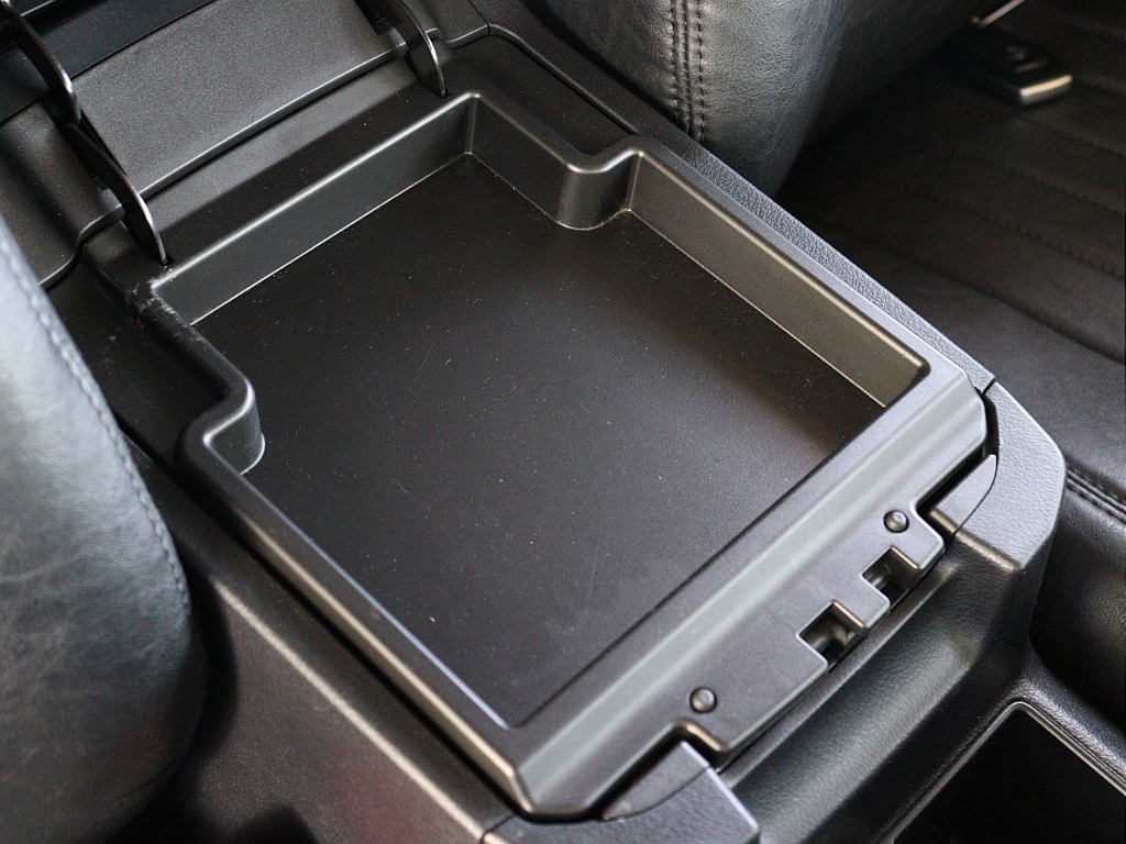 大容量のセンターコンソール！