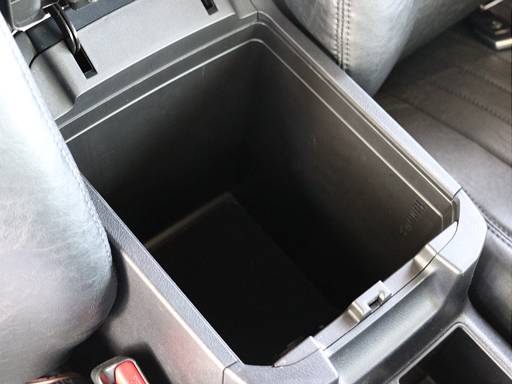 大容量のセンターコンソール！