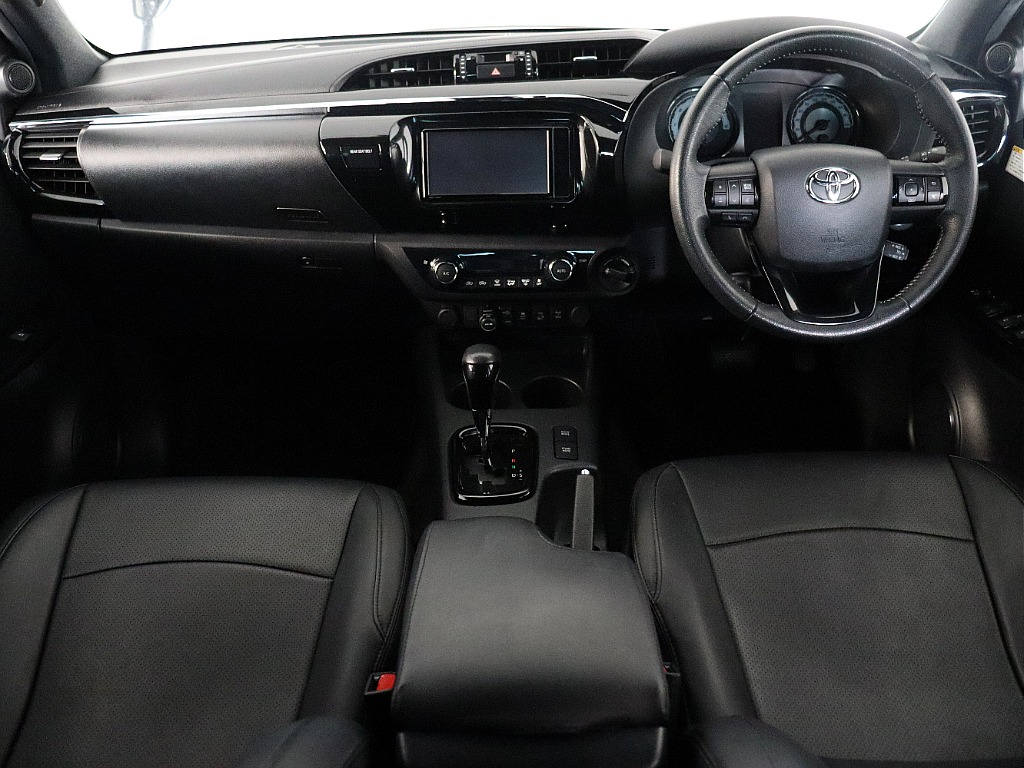トヨタ ハイラックス 4ドア2.4DT ZブラックラリーED 4WD フロントUP 埼玉県の詳細画像 その3