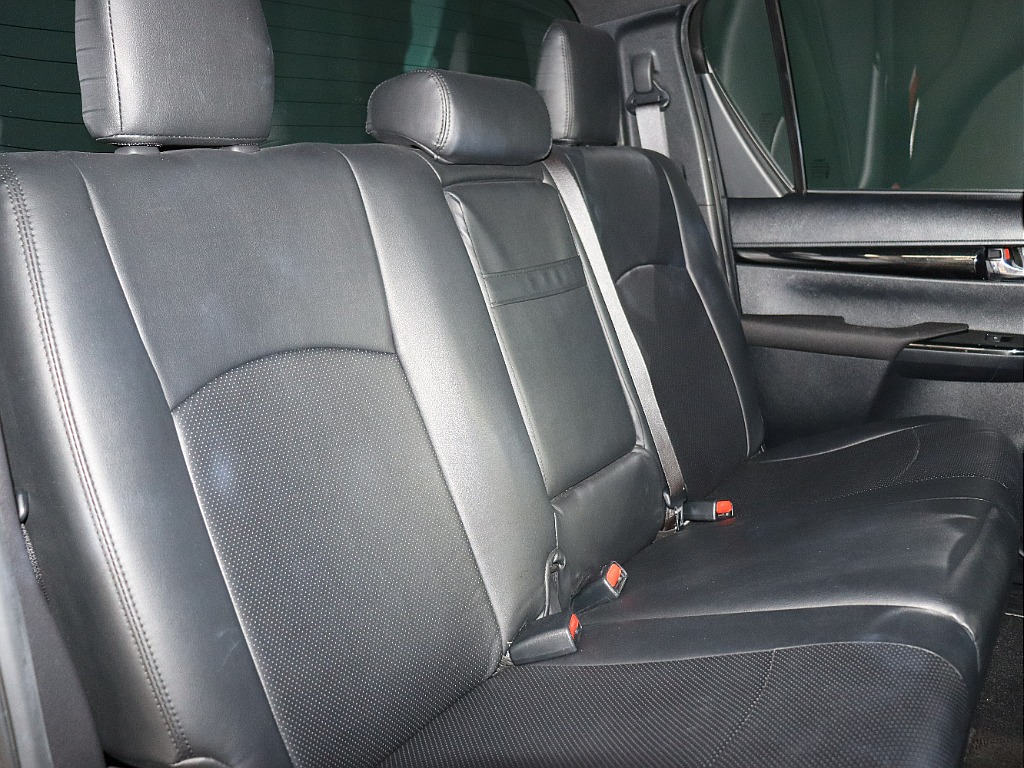 トヨタ ハイラックス 4ドア2.4DT ZブラックラリーED 4WD フロントUP 埼玉県の詳細画像 その6