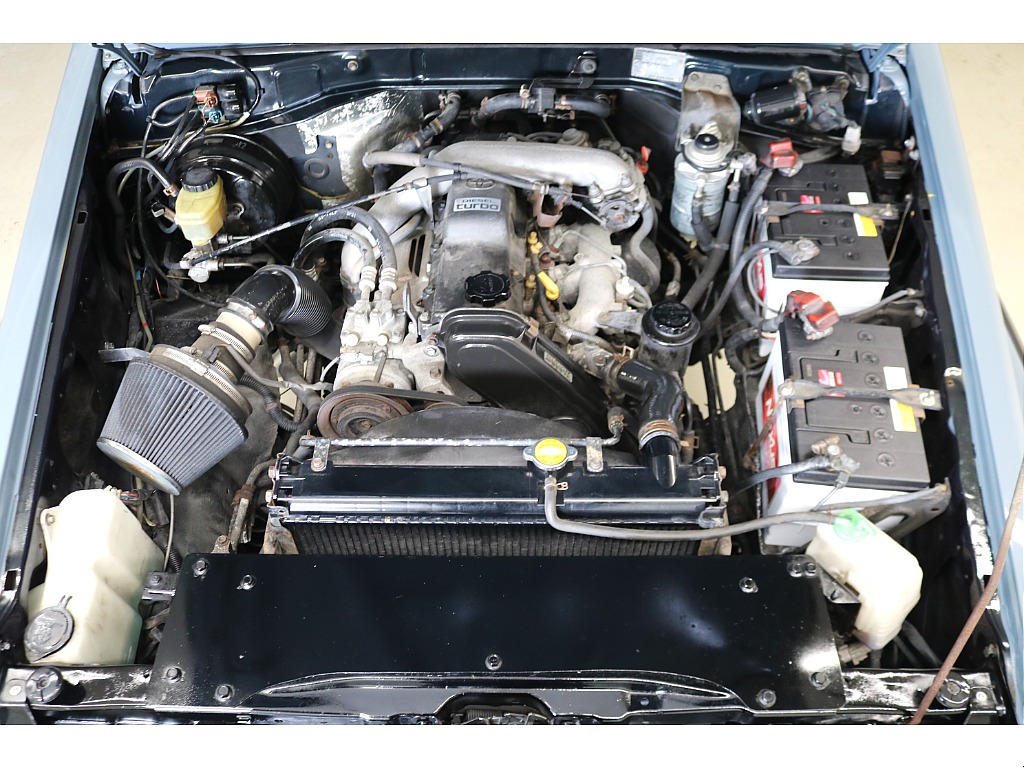 耐久性に優れた１ＫＺエンジン搭載☆軽やかな走り出しが特徴的です♪