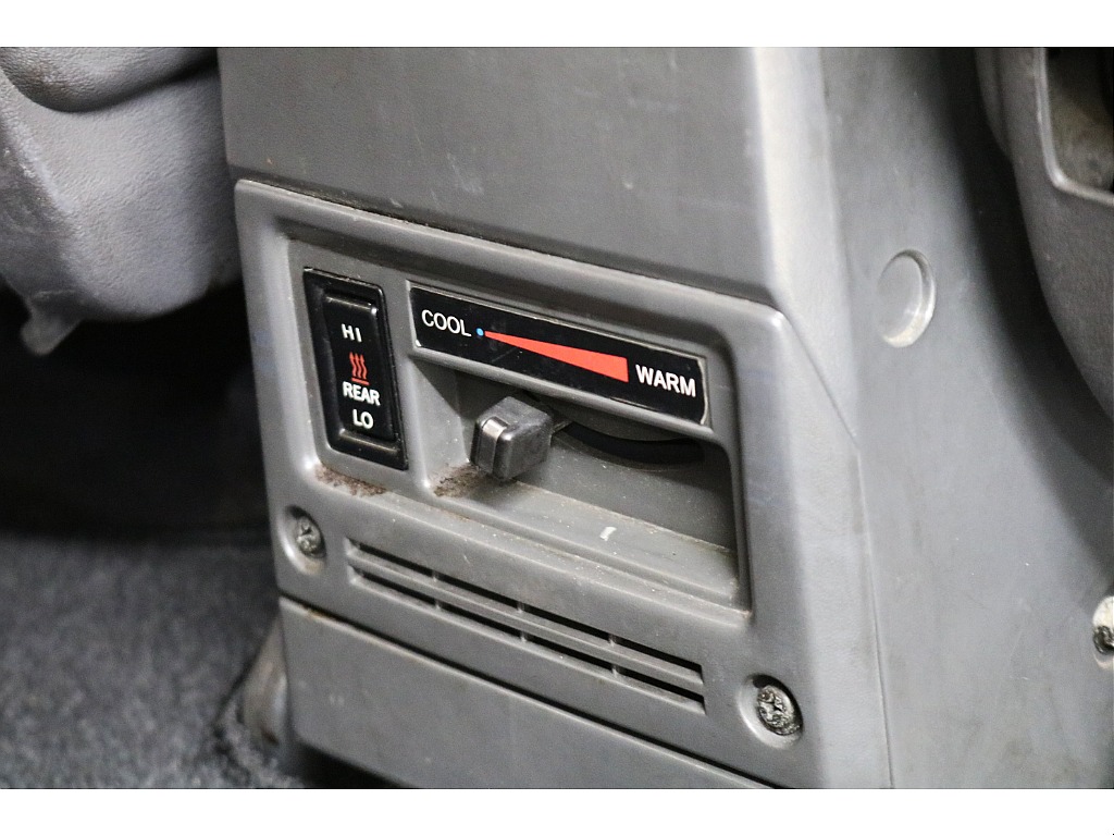 寒冷地仕様☆リヤヒーター☆