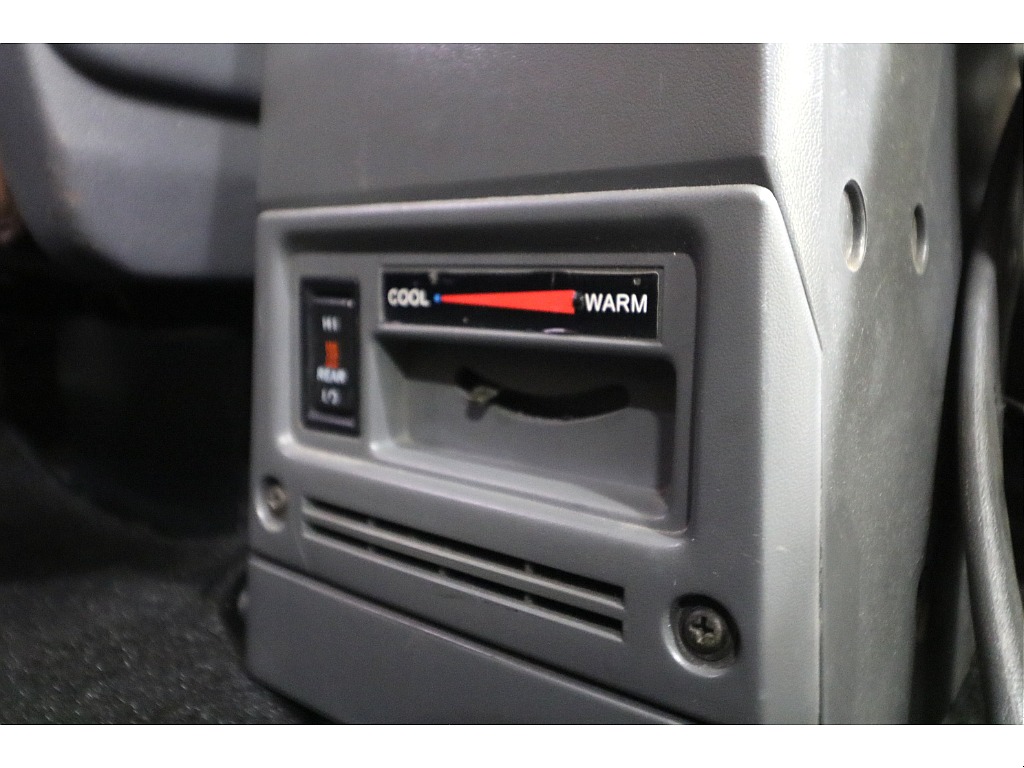 寒冷地仕様☆リヤヒーター☆