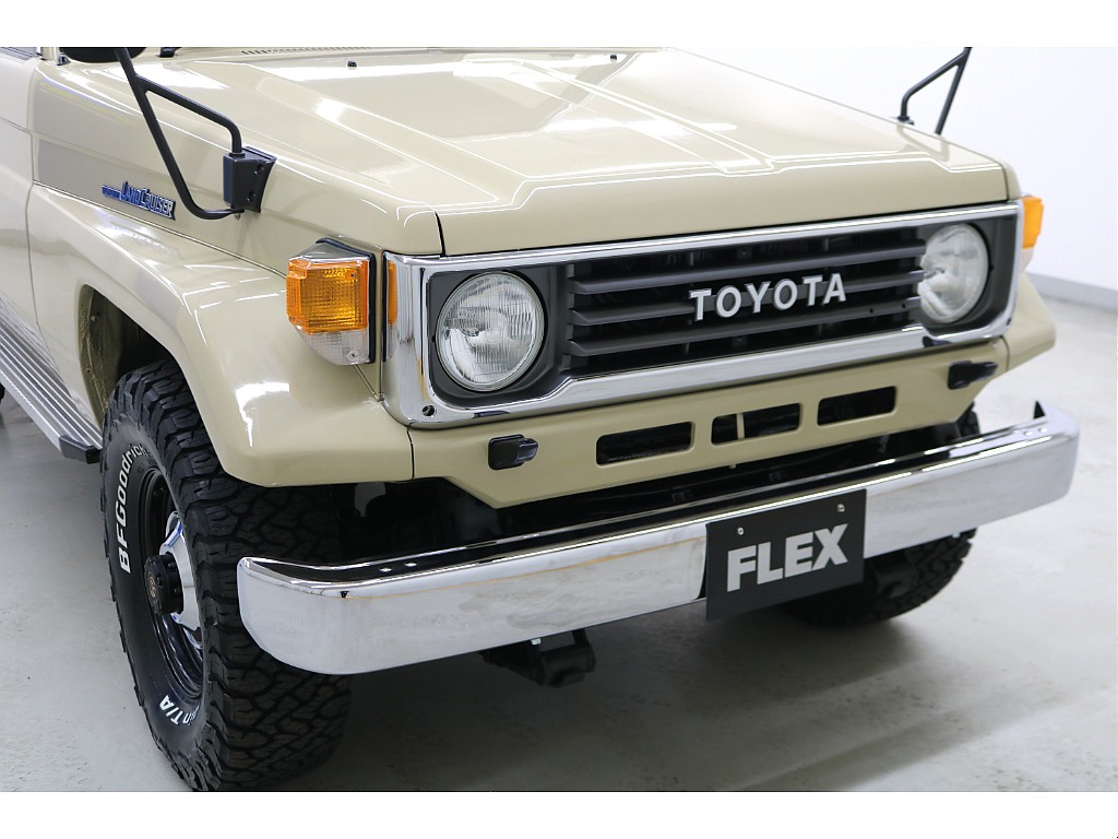トヨタ ランドクルーザー70 4.2 ZX ディーゼル 4WD(877033729) | 車