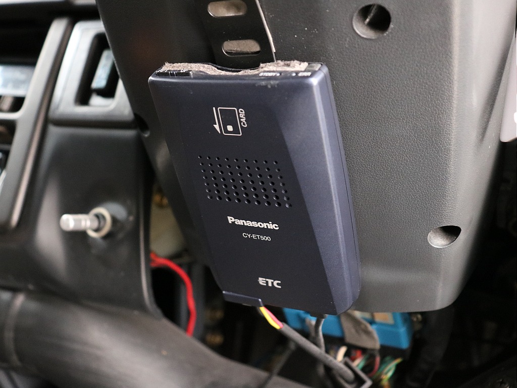 ETC車載器搭載済み♪