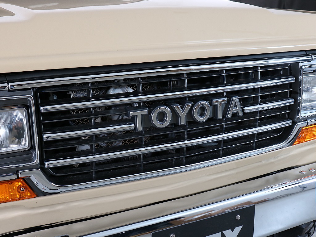 フロントグリル！