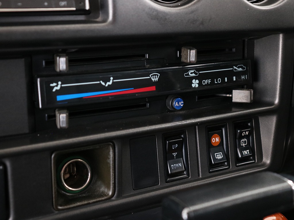 エアコン操作部！