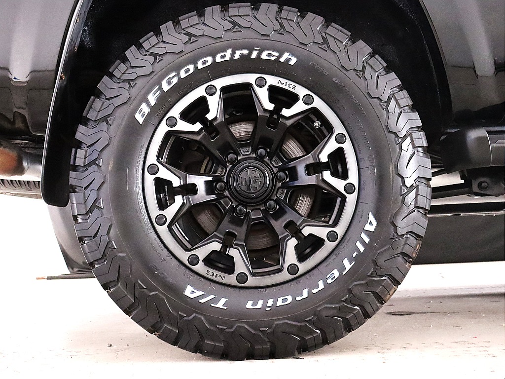 いずれも新品！BFGoodrichタイヤ × MG ゴーレム ホイールの組み合わせ！