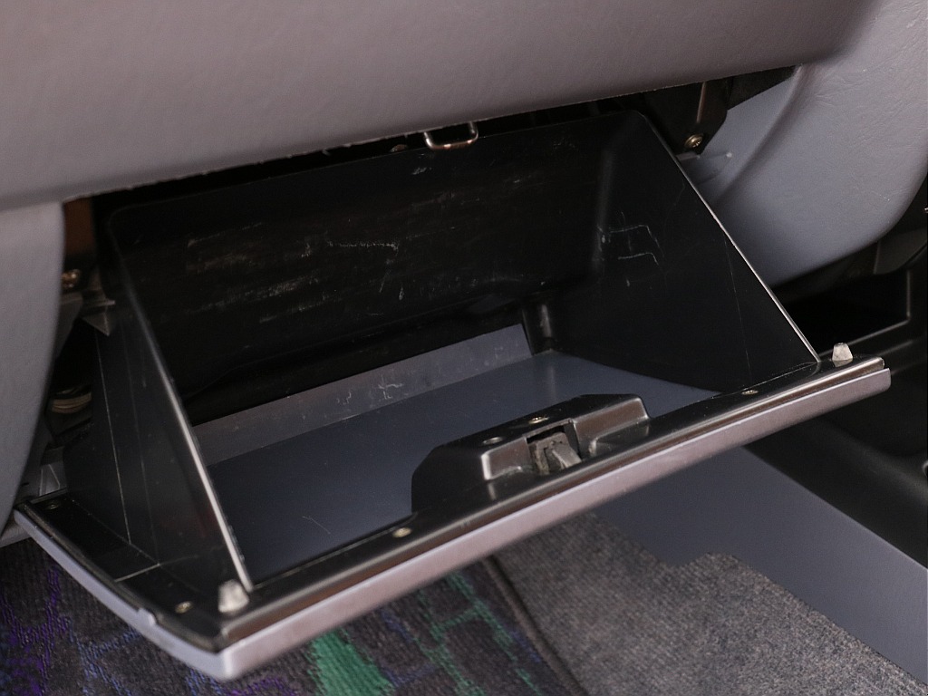 グローブボックス！