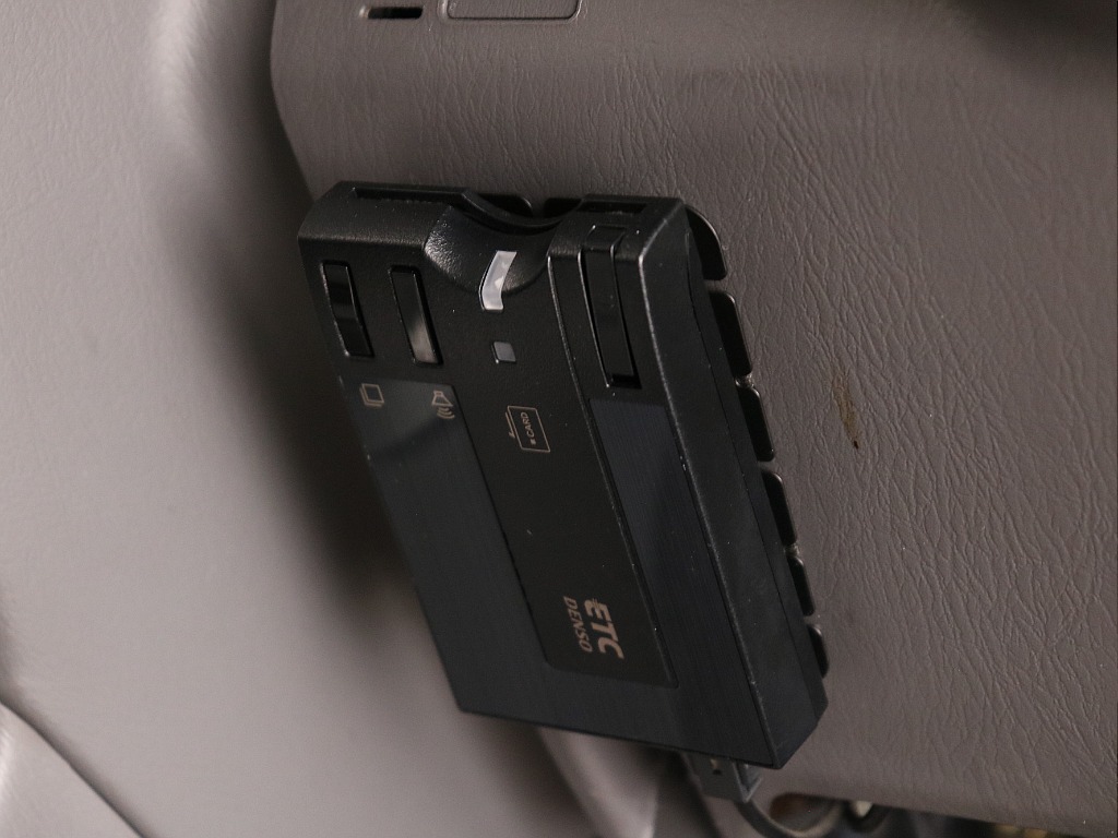 ETC車載器付き！