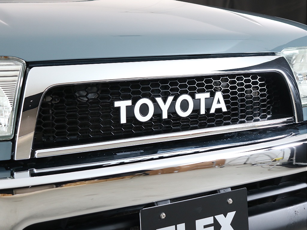 横文字TOYOTAグリル！