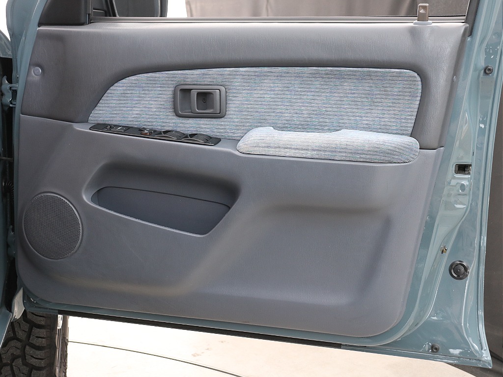 運転席ドアリム！